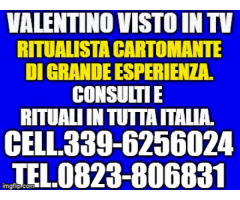 Valentino l'arte divinatoria della cartomanzia a basso costo